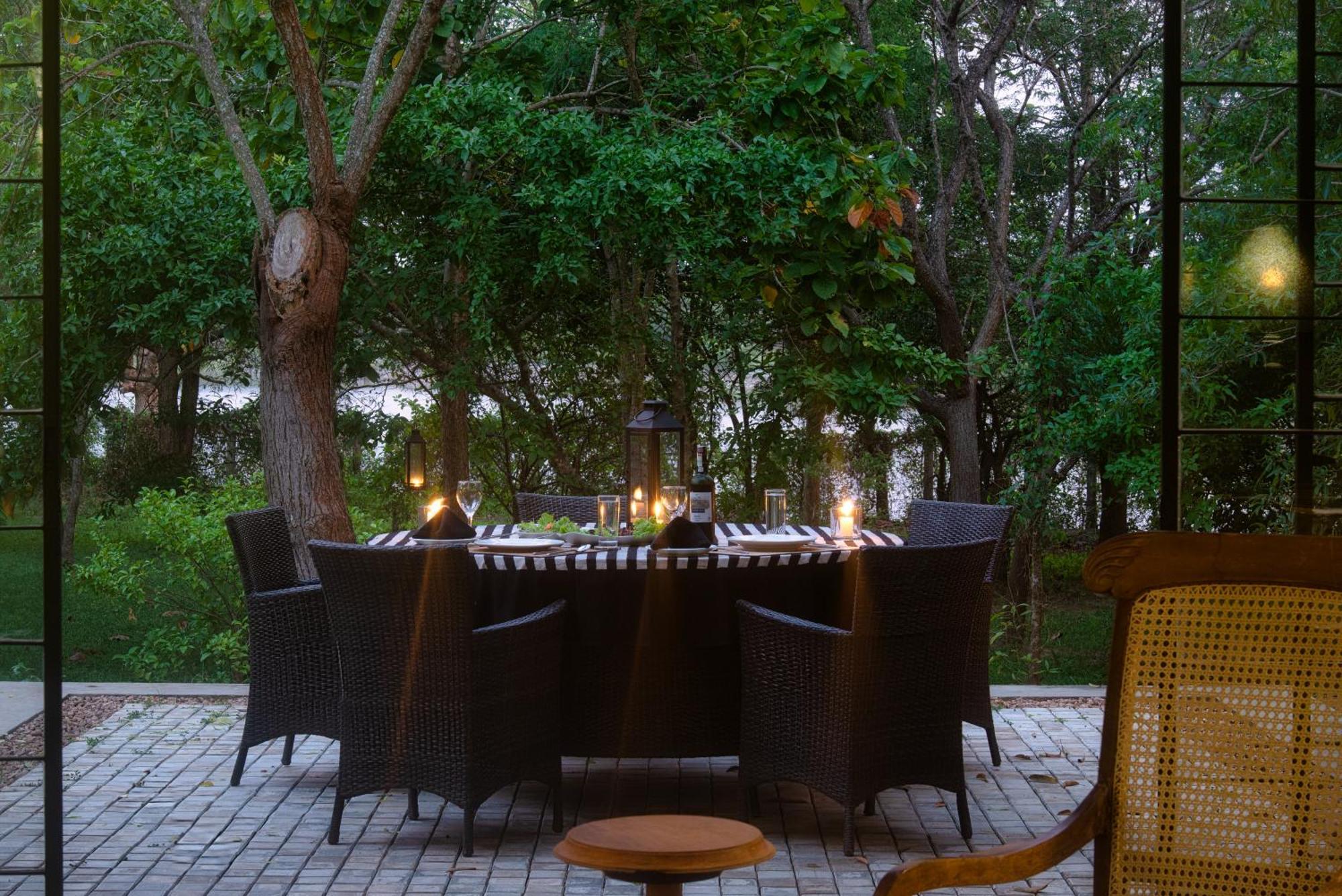 Вилла Neem Tree House Киринда Экстерьер фото